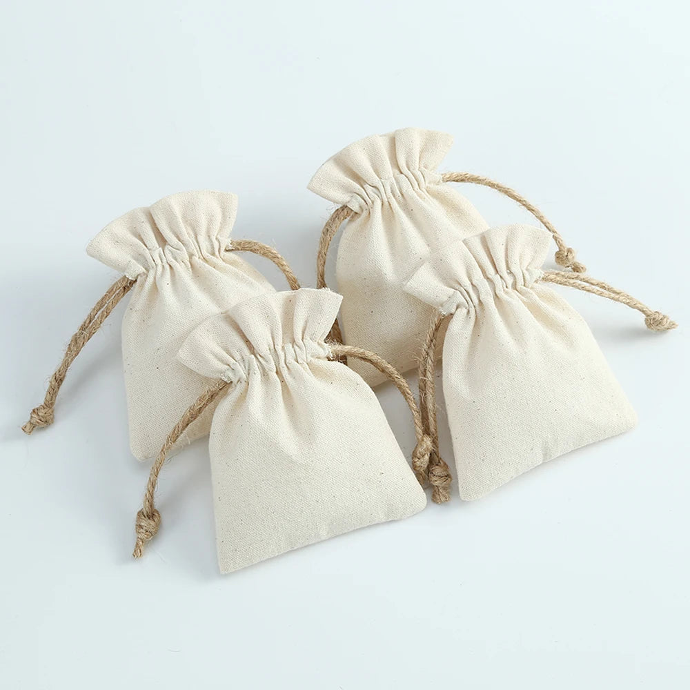 50pcs Cotton Burlap Jewelry Bag Small Nature Canvas Bags for Necklace Earring Ring Pouch Wedding Christmas Party Candy Gift Bag